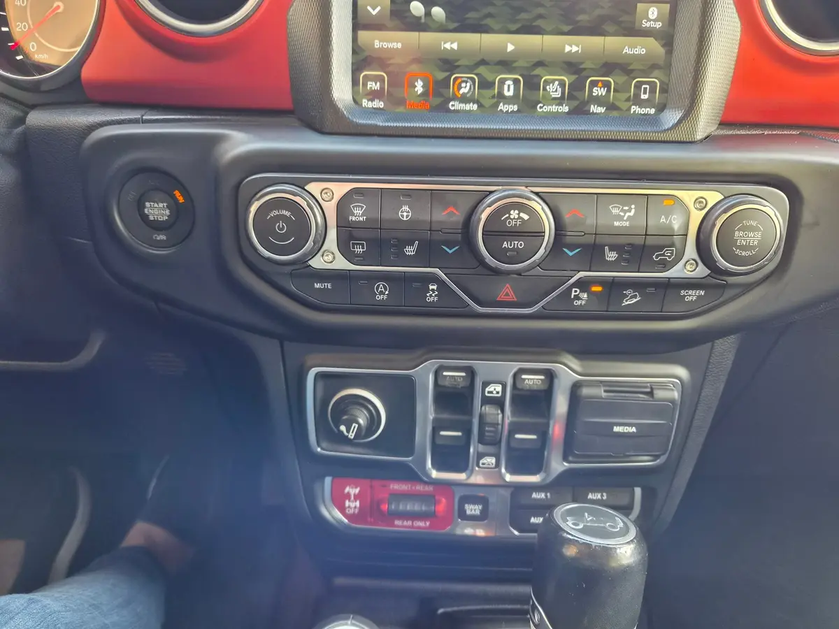 Jeep Wrangler Rubicon 2.2 Dizel  - 18