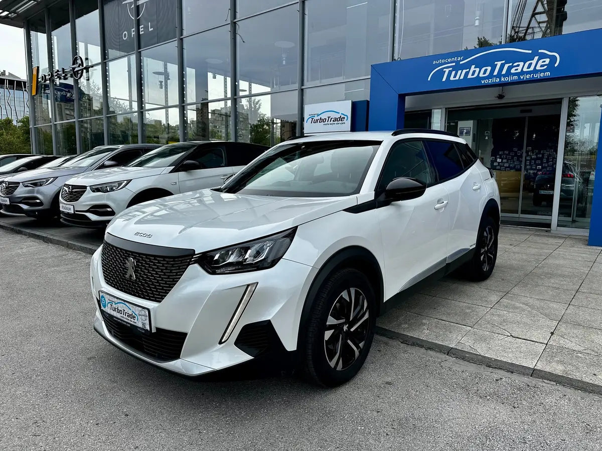 PEUGEOT 2008 1.2 ALLURE PACK - 3