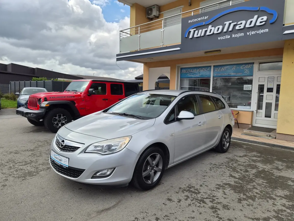 Opel Astra 1.3 CDTI - 3