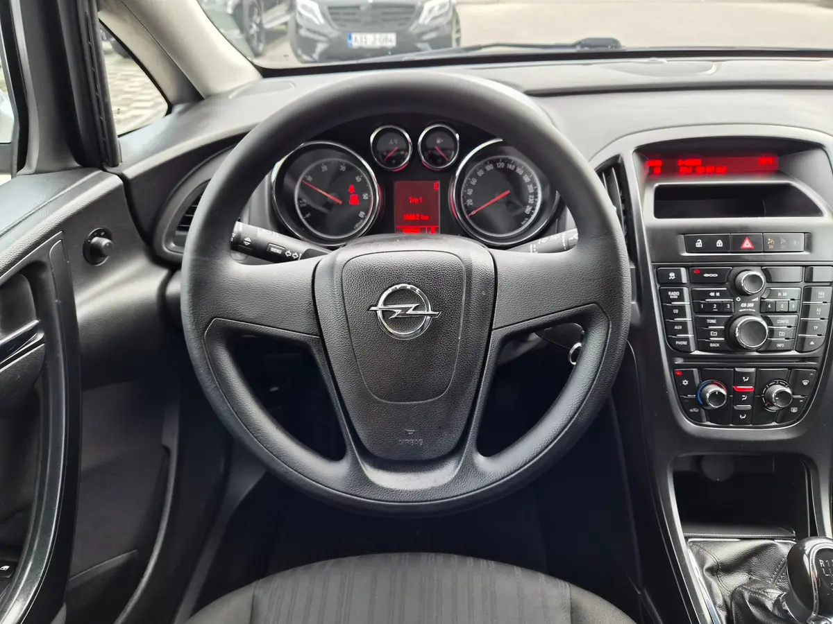 Opel Astra 1.3 CDTI - 14