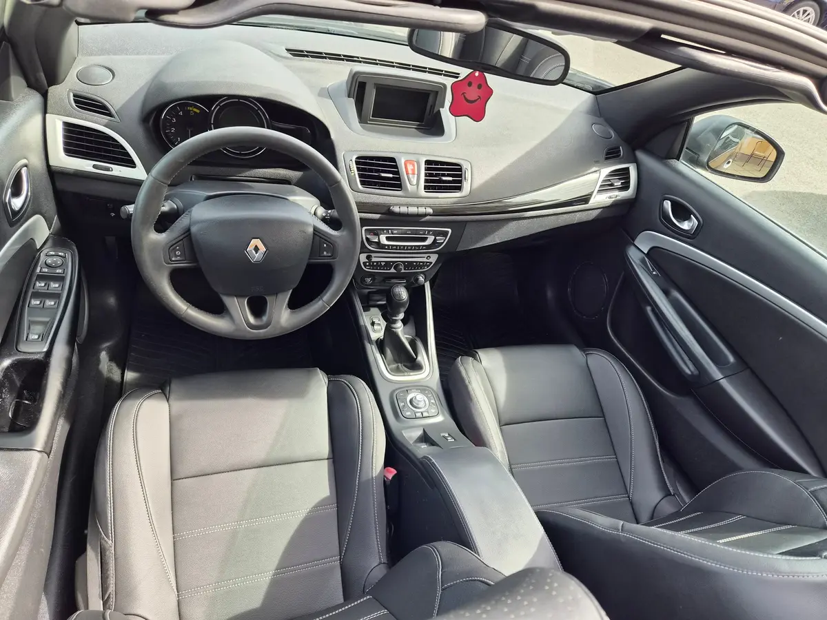 Renault Megane 2.0 DCI Cabrio GT  - 9