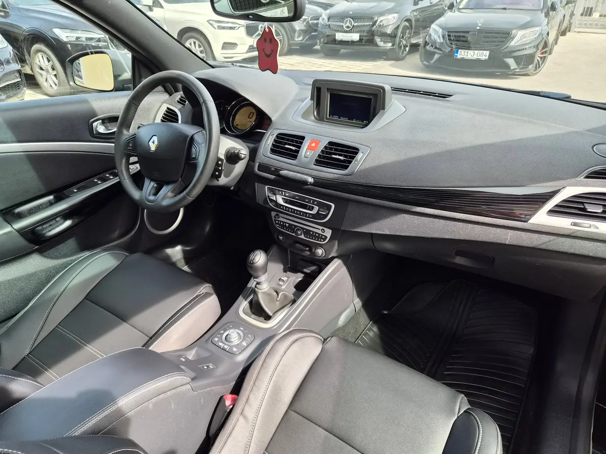 Renault Megane 2.0 DCI Cabrio GT - 16