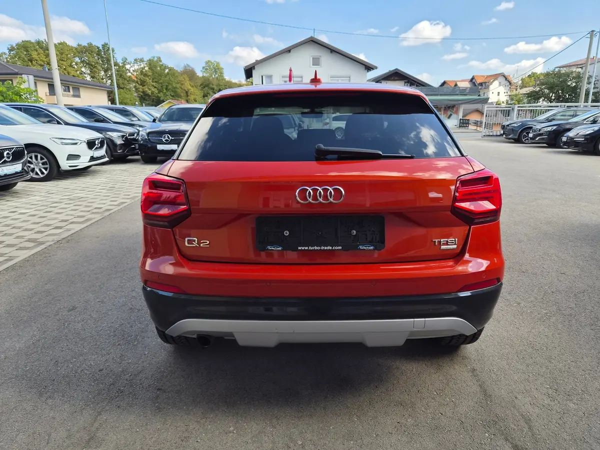 Audi Q2 1.0 TFSI AUT  - 6