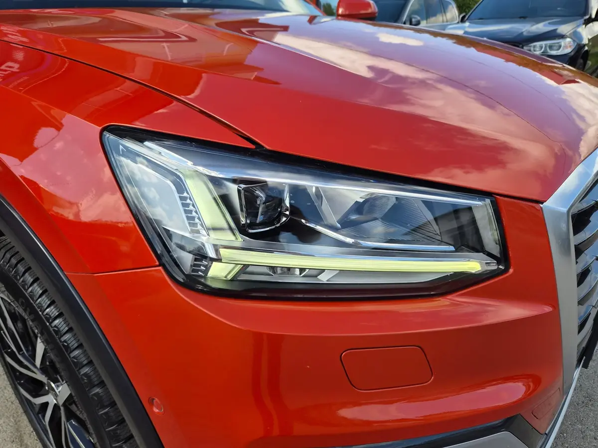 Audi Q2 1.0 TFSI AUT  - 22