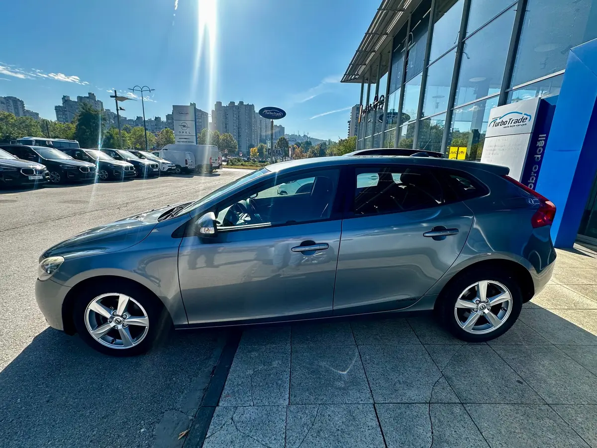 VOLVO V40 D2 CROSS COUNTRY - 5
