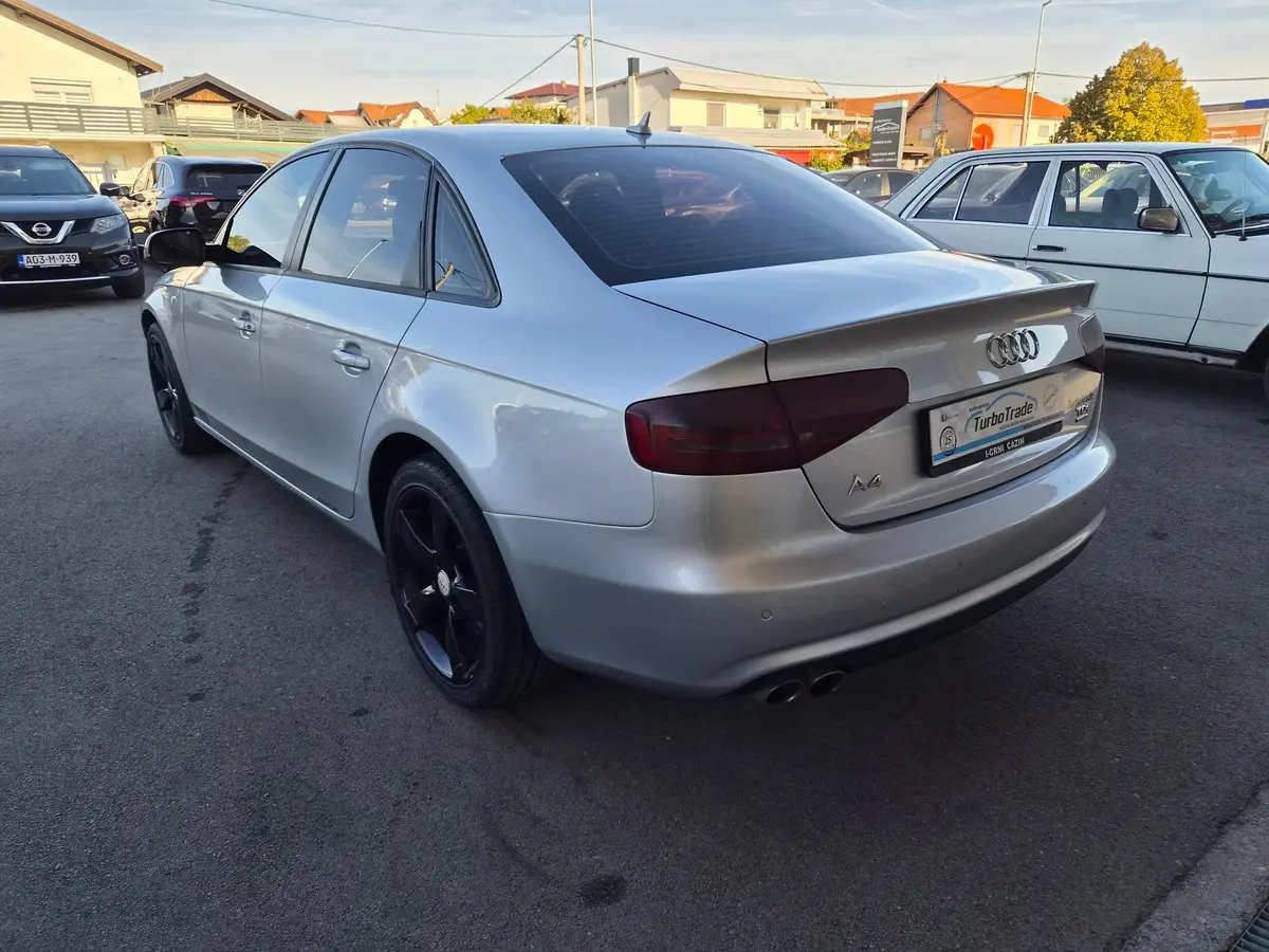Audi A4 2.0 TDI Quattro Stronic - 6