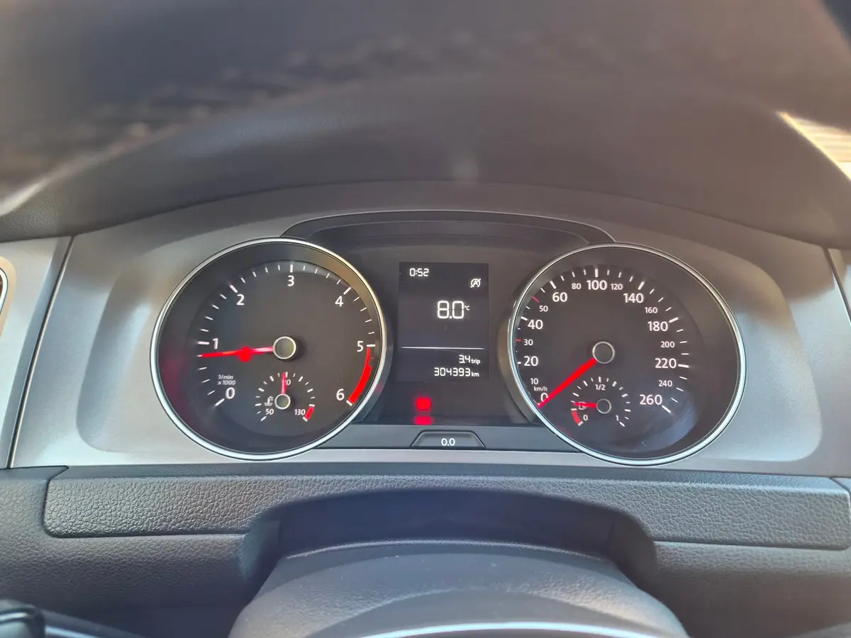 Volkswagen Golf VII 1.6 TDI  - 16