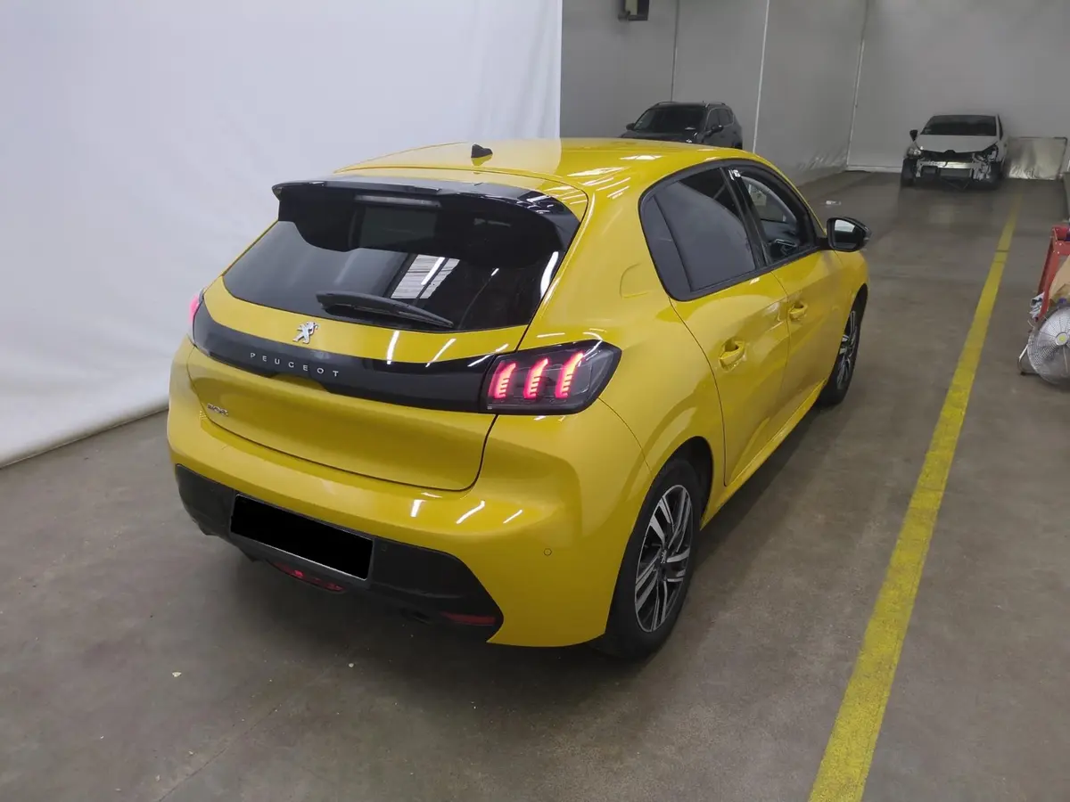 Peugeot 208 1.2 BZ Allure Pack  - 4