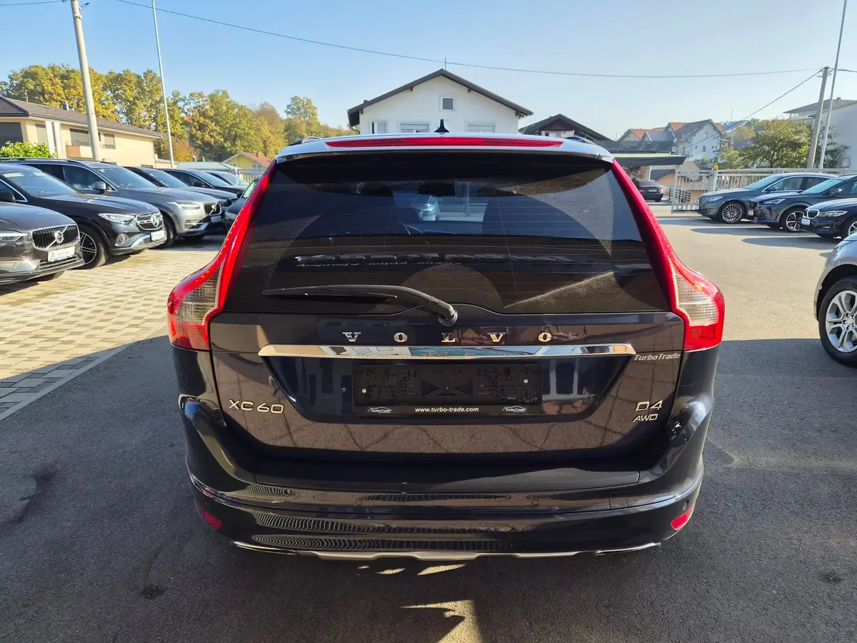 Volvo XC60 2.4 D4 AWD Powershift  - 6