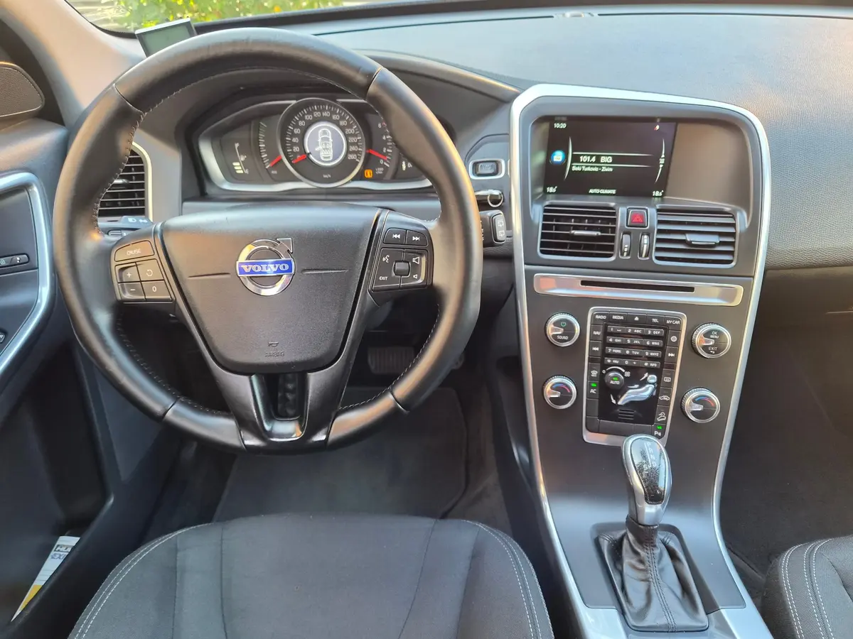 Volvo XC60 2.4 D4 AWD Powershift  - 15