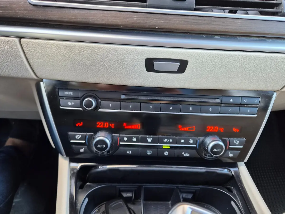 BMW 530 GT X-DRIVE  - 22