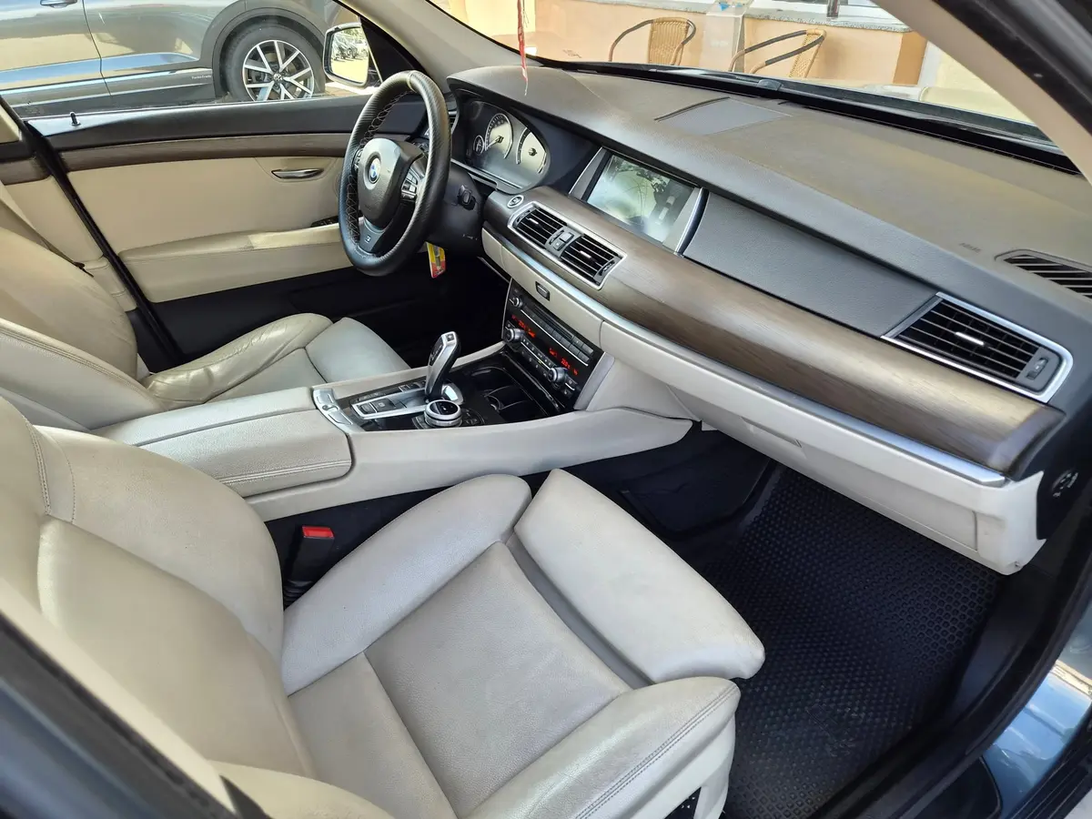 BMW 530 GT X-DRIVE  - 27