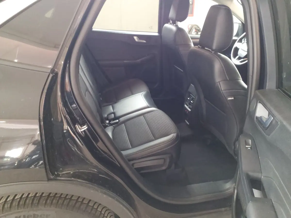 Ford Kuga 2.5 PHEV Titanium 2WD 225 HP - 4