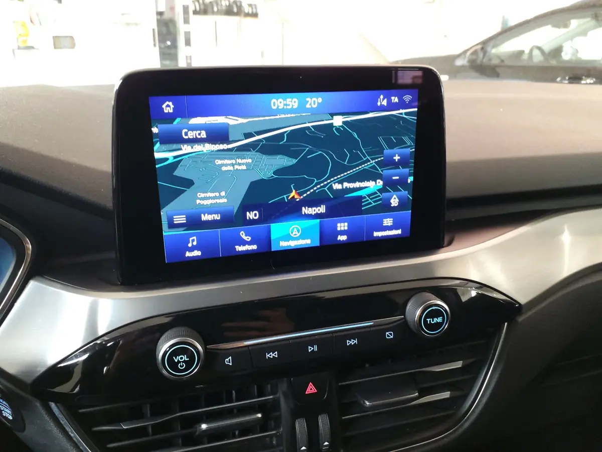 Ford Kuga 2.5 PHEV Titanium 2WD 225 HP - 6