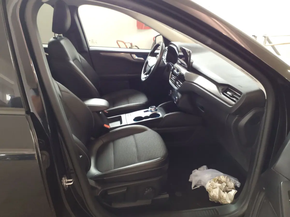 Ford Kuga 2.5 PHEV Titanium 2WD 225 HP - 7