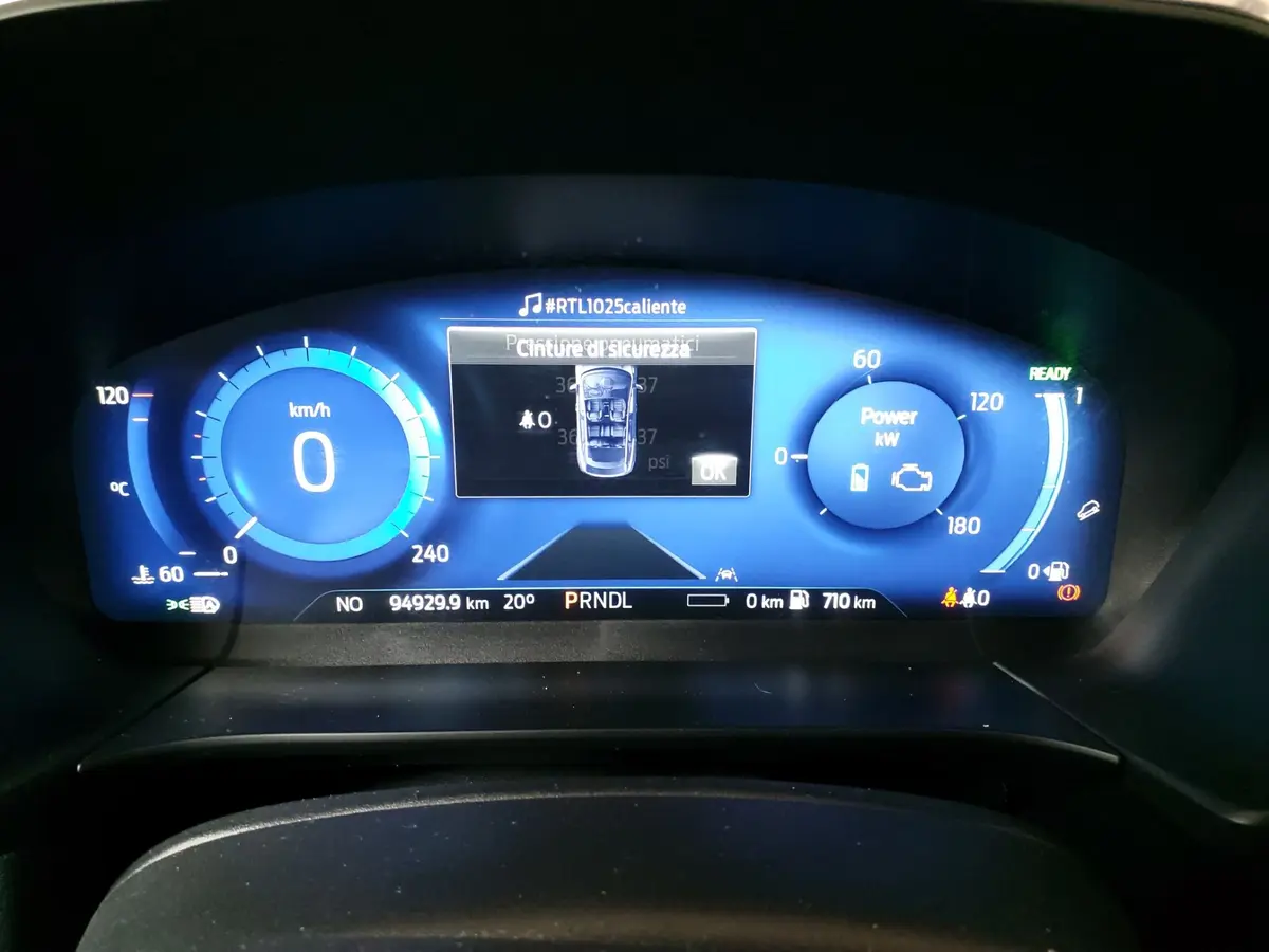 Ford Kuga 2.5 PHEV Titanium 2WD 225 HP - 8