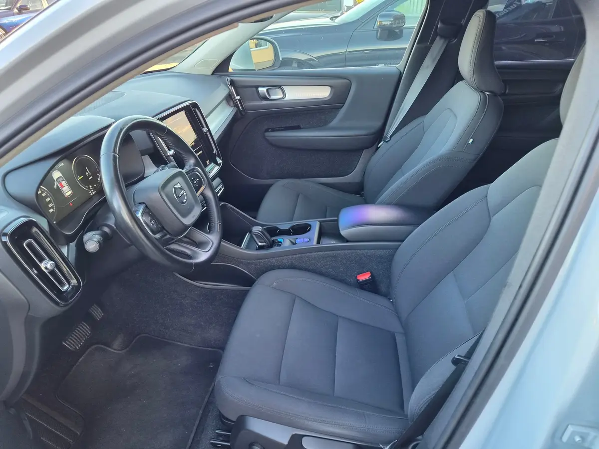 Volvo XC40 T4 RECHARGE - 9
