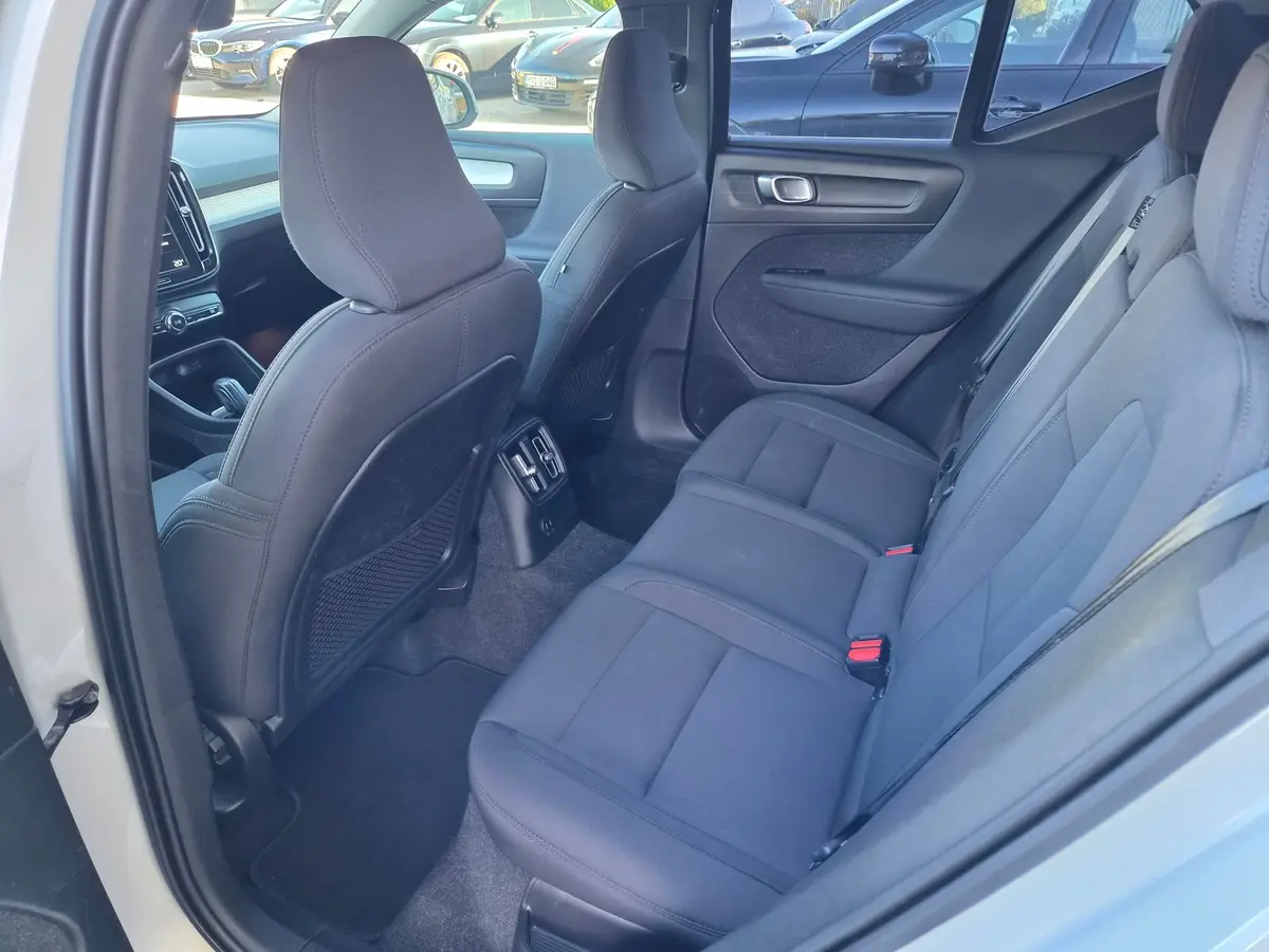 Volvo XC40 T4 RECHARGE - 12
