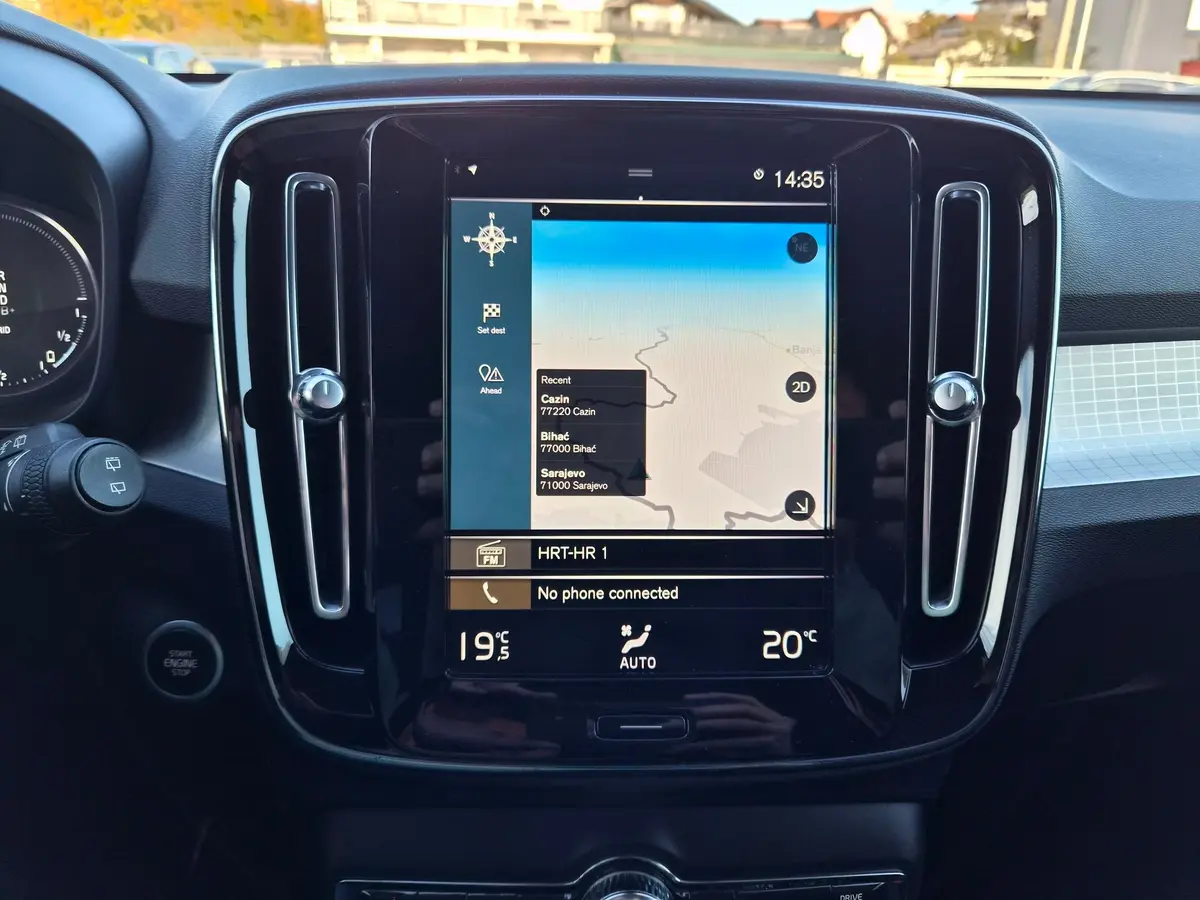 Volvo XC40 T4 RECHARGE - 17