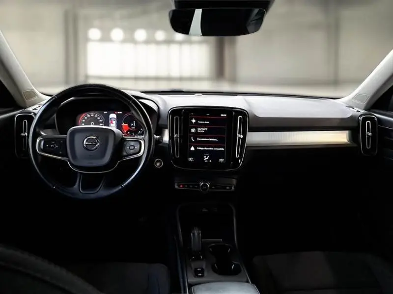 Volvo XC40 T5 RECHARGE 192 KW  - 6