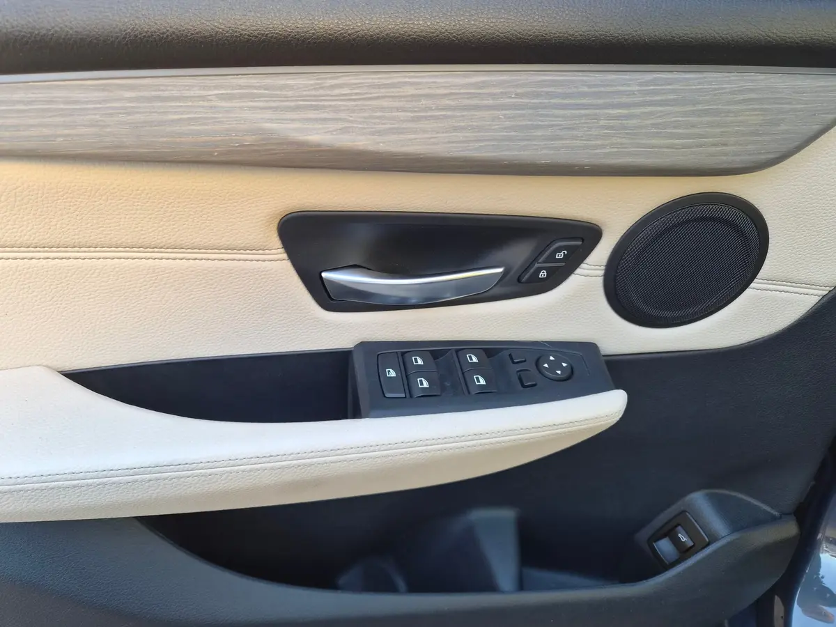 BMW 220D X-DRIVE GRAN TOURER - 11