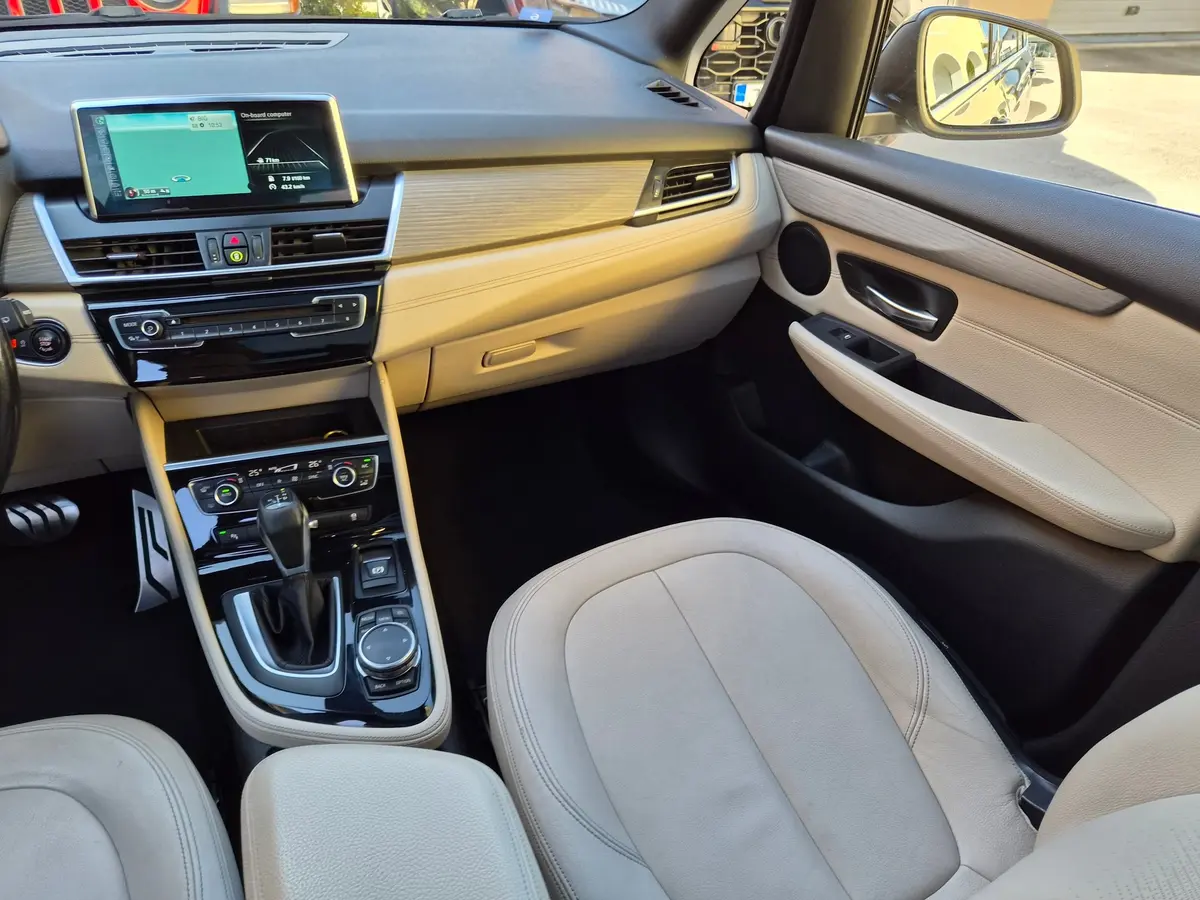 BMW 220D X-DRIVE GRAN TOURER - 17