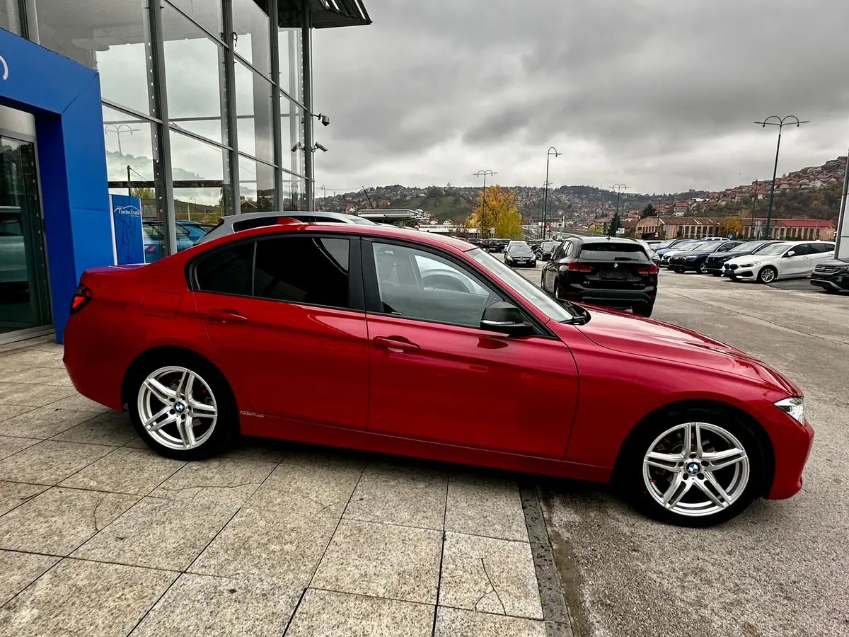 BMW 316D AUT - 4