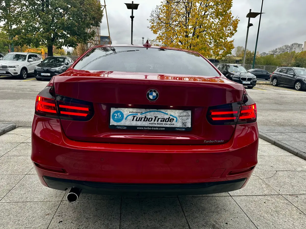 BMW 316D AUT - 7