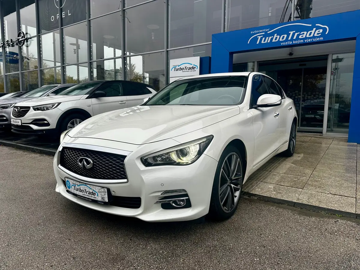 Infiniti Q50 2.2D  - 3