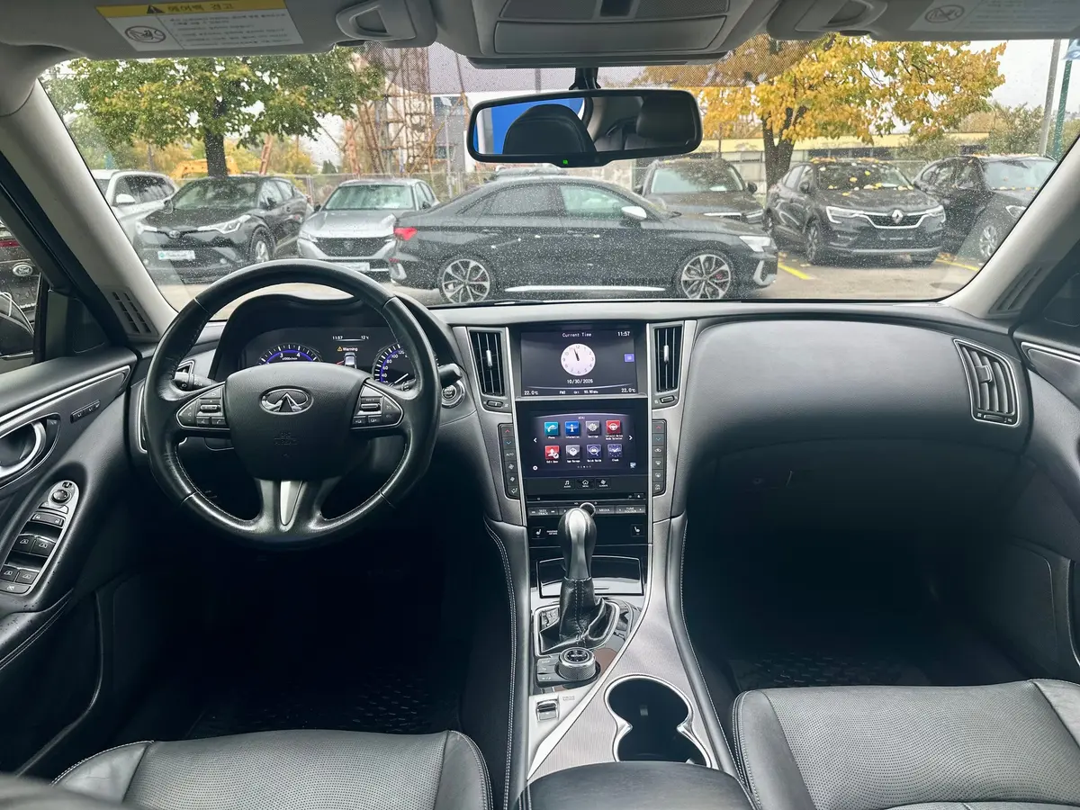 Infiniti Q50 2.2D  - 13