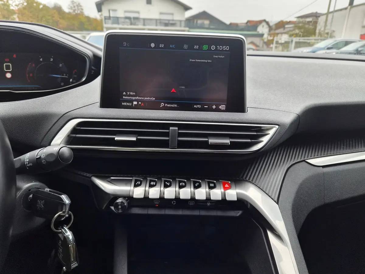 Peugeot 3008 1.5 HDI Business - 17